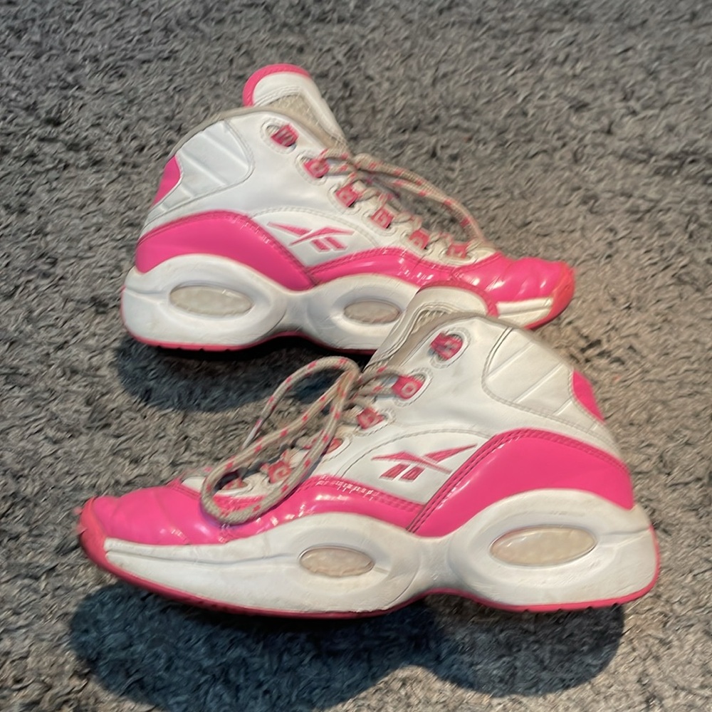 Reebok question - Picture 2 of 8